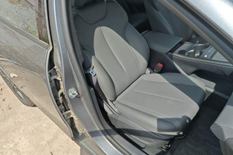 Used BYD Qin PLUS  Right Front Seat