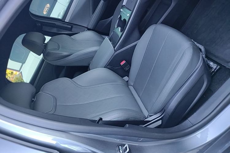 Used BYD Qin PLUS  Right Front Seat