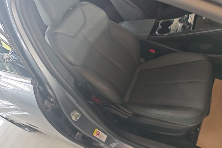 Used BYD Qin PLUS 2025 EV Smart Drive Edition 510KM Leading Model Right Front Seat