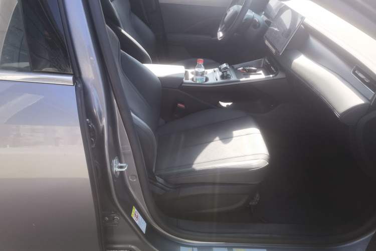 Used BYD Qin PLUS 2025 DM-i Smart Drive 120KM Superior Model Right Front Seat