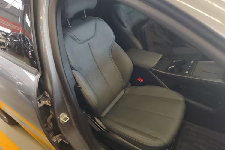 Used BYD Qin PLUS  Right Front Seat