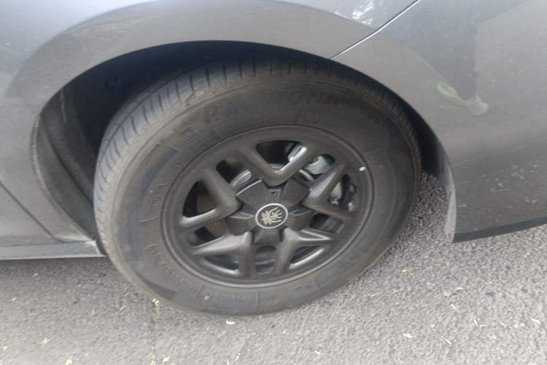 Used BYD Qin PLUS  Right Front Wheel Hub