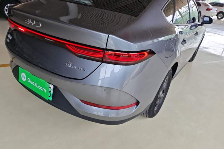 Used BYD Qin PLUS 2025 DM-i Smart Drive 55KM Leading Model Right Rear Taillight