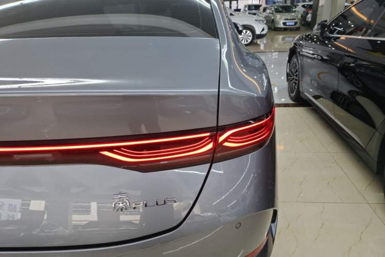Used BYD Qin PLUS  Right Rear Taillight
