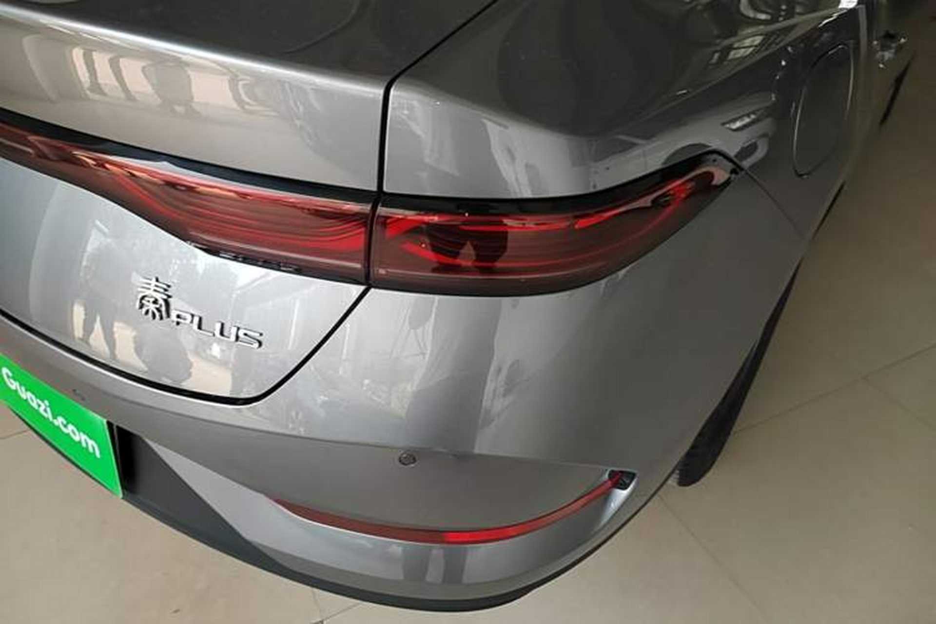 Used BYD Qin PLUS 2025 DM-i Smart Drive 55KM Leading Model Right Rear Taillight