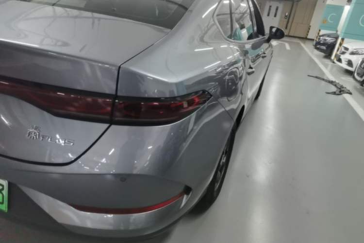 Used BYD Qin PLUS 2025 DM-i Smart Drive 55KM Leading Model Right Rear Taillight