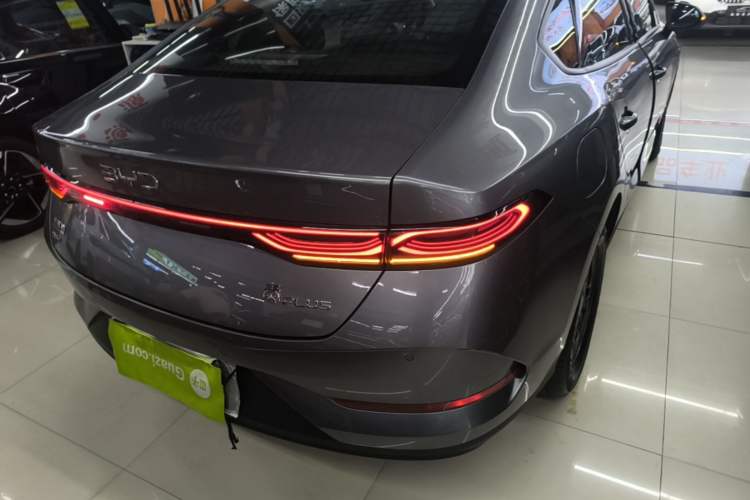 Used BYD Qin PLUS 2025 DM-i Smart Drive 55KM Leading Model Right Rear Taillight