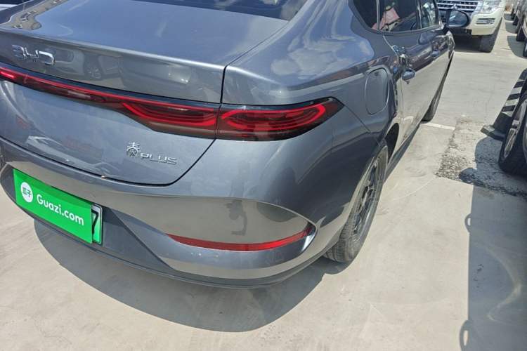 Used BYD Qin PLUS 2025 DM-i Smart Drive 55KM Leading Model Right Rear Taillight