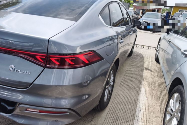 Used BYD Qin PLUS 2025 DM-i Smart Drive 55KM Leading Model Right Rear Taillight