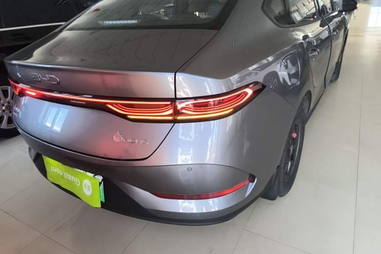 Used BYD Qin PLUS 2025 DM-i Smart Drive 55KM Leading Model Right Rear Taillight