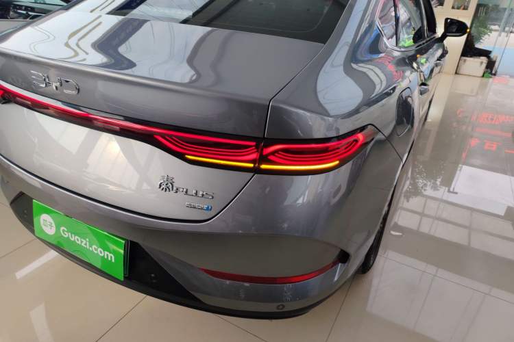 Used BYD Qin PLUS 2025 EV Smart Drive Edition 510KM Leading Model Right Rear Taillight