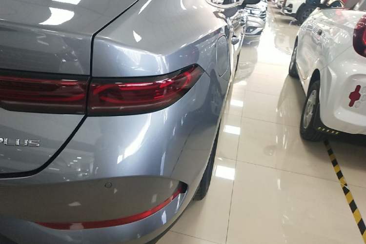Used BYD Qin PLUS 2025 DM-i Smart Drive 55KM Leading Model Right Rear Taillight