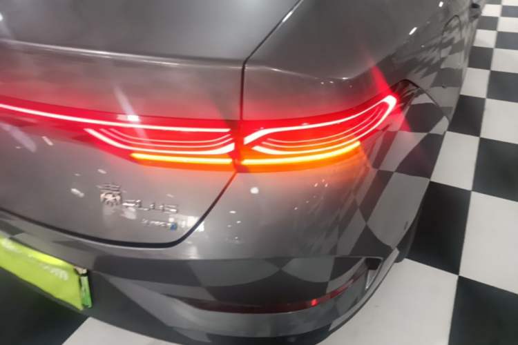 Used BYD Qin PLUS 2025 EV Smart Drive Edition 510KM Leading Model Right Rear Taillight