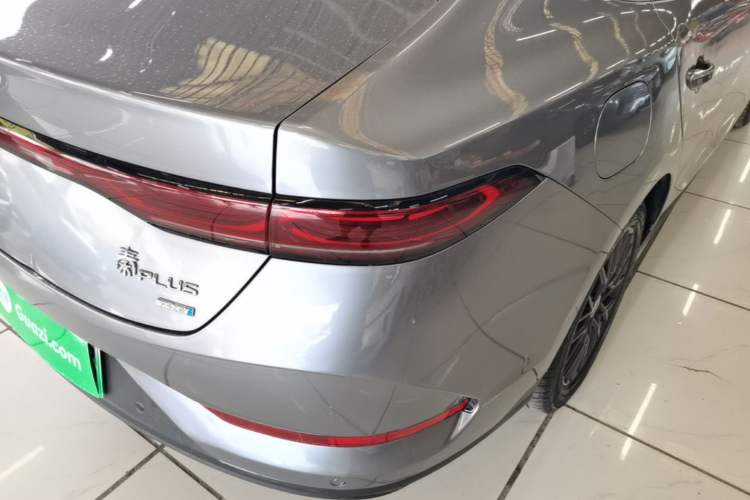 Used BYD Qin PLUS 2025 EV Smart Drive Edition 510KM Leading Model Right Rear Taillight