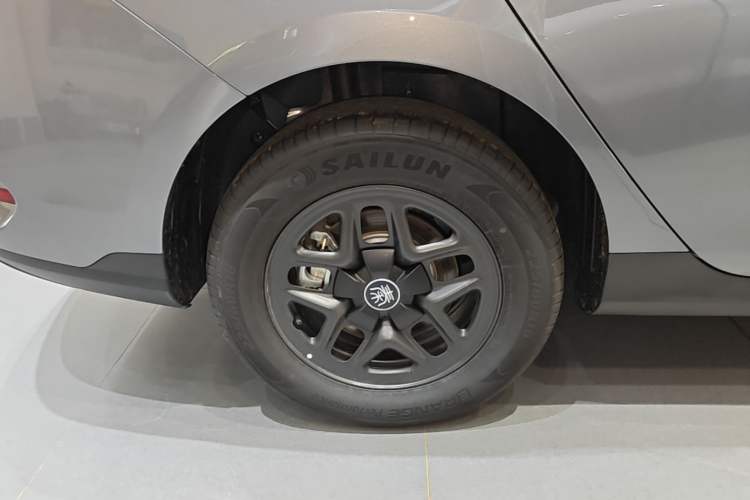 Used BYD Qin PLUS  Right Rear Wheel Hub