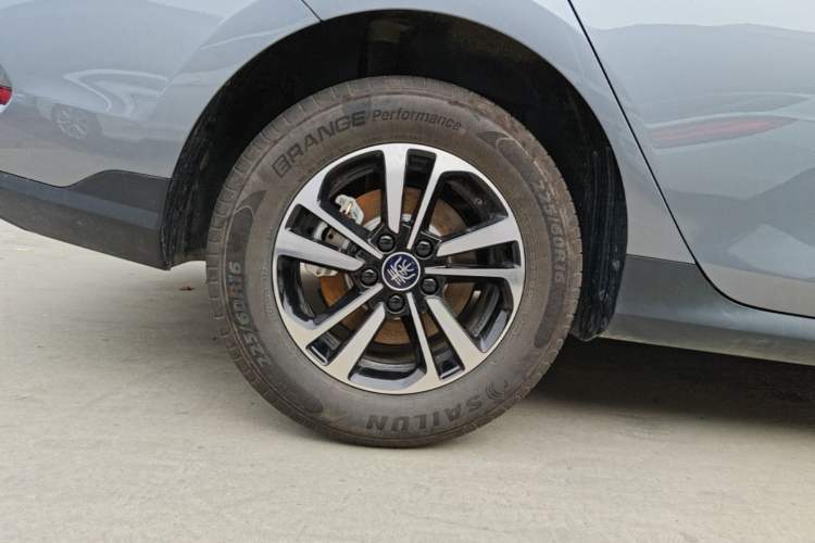 Used BYD Qin PLUS  Right Rear Wheel Hub