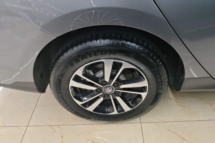 Used BYD Qin PLUS  Right Rear Wheel Hub