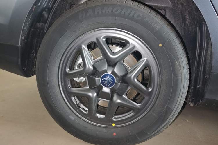 Used BYD Qin PLUS  Right Rear Wheel Hub