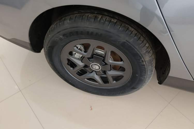 Used BYD Qin PLUS  Right Rear Wheel Hub