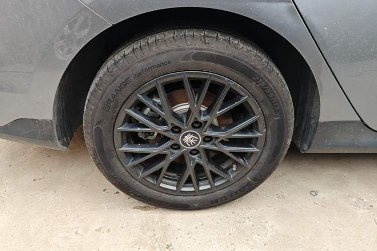 Used BYD Qin PLUS  Right Rear Wheel Hub