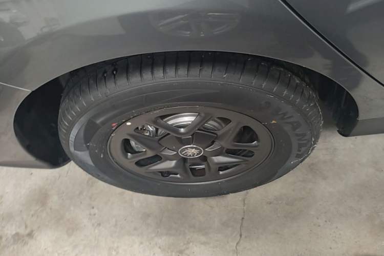 Used BYD Qin PLUS  Right Rear Wheel Hub