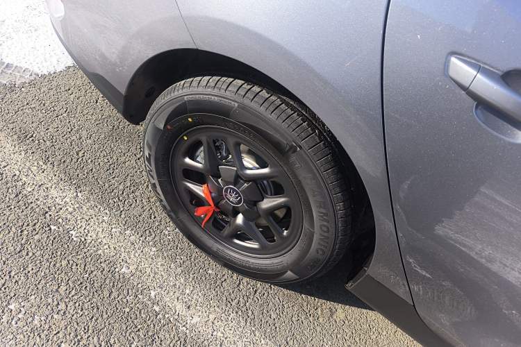 Used BYD Qin PLUS  Right Rear Wheel Hub