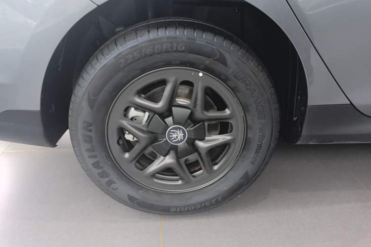 Used BYD Qin PLUS  Right Rear Wheel Hub