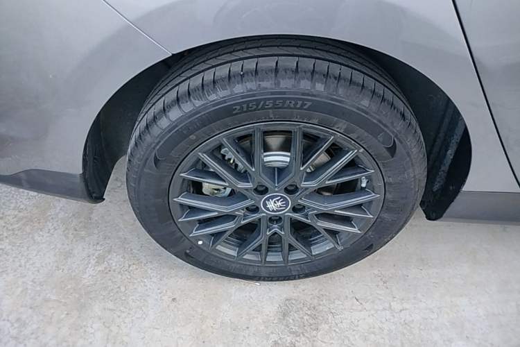 Used BYD Qin PLUS  Right Rear Wheel Hub