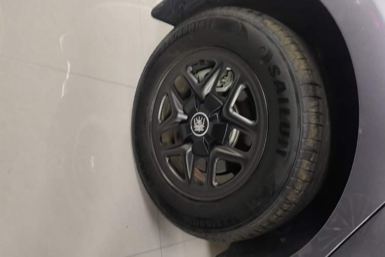 Used BYD Qin PLUS  Right Rear Wheel Hub