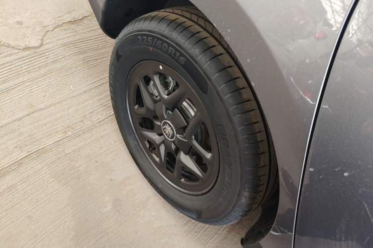 Used BYD Qin PLUS  Right Rear Wheel Hub