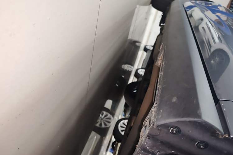 Used BYD Qin PLUS 2025 DM-i Smart Drive 55KM Leading Model Right Side Sill