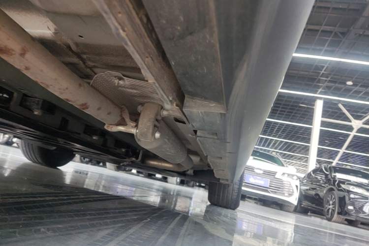 Used BYD Qin PLUS 2025 DM-i Smart Drive 55KM Leading Model Right Side Sill