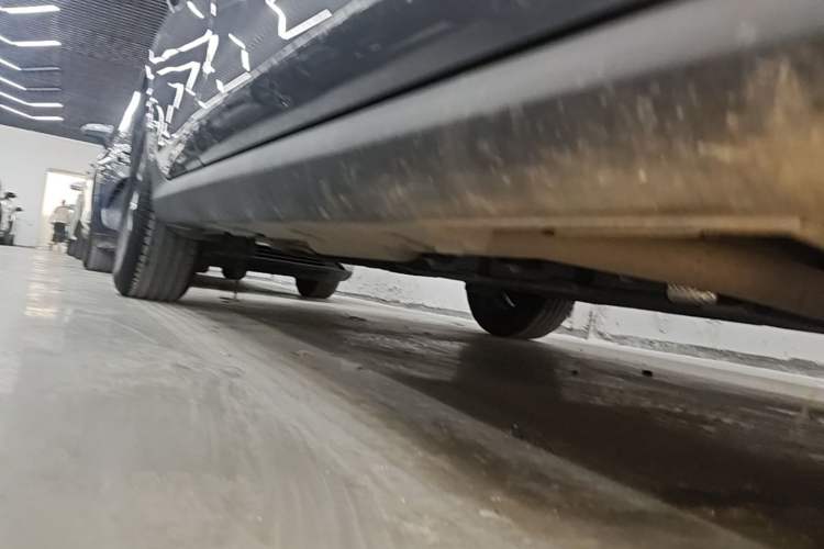 Used BYD Qin PLUS 2025 DM-i Smart Drive 55KM Leading Model Right Side Sill
