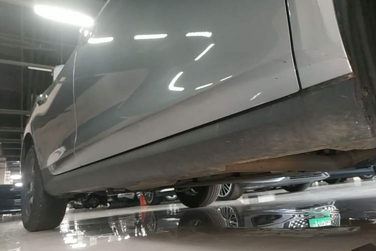 Used BYD Qin PLUS 2025 DM-i Smart Drive 55KM Leading Model Right Side Sill