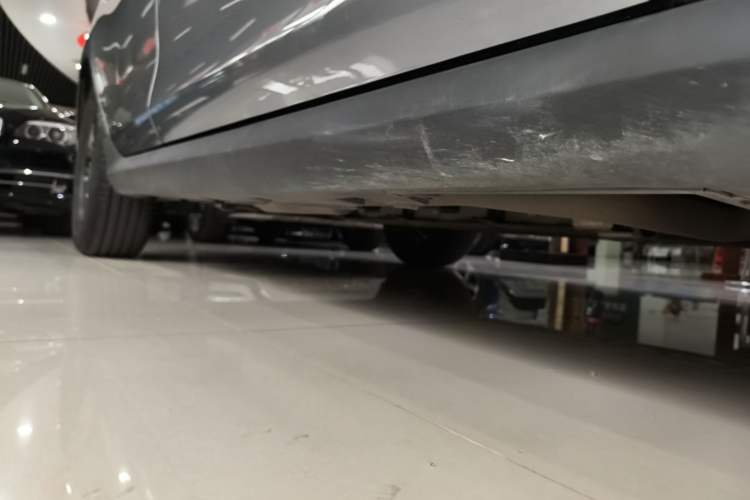 Used BYD Qin PLUS 2025 DM-i Smart Drive 55KM Leading Model Right Side Sill