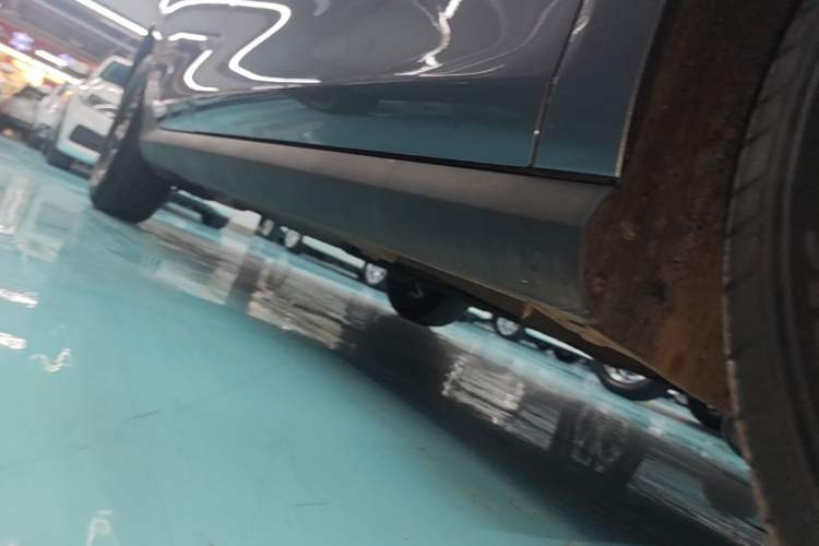 Used BYD Qin PLUS 2025 DM-i Smart Drive 55KM Leading Model Right Side Sill
