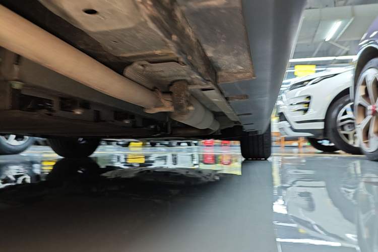 Used BYD Qin PLUS 2025 DM-i Smart Drive 55KM Leading Model Right Side Sill