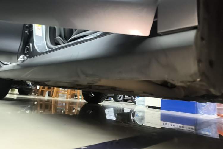 Used BYD Qin PLUS 2025 DM-i Smart Drive 55KM Leading Model Right Side Sill