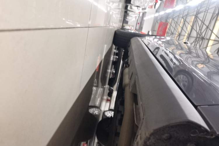 Used BYD Qin PLUS 2025 DM-i Smart Drive 55KM Leading Model Right Side Sill