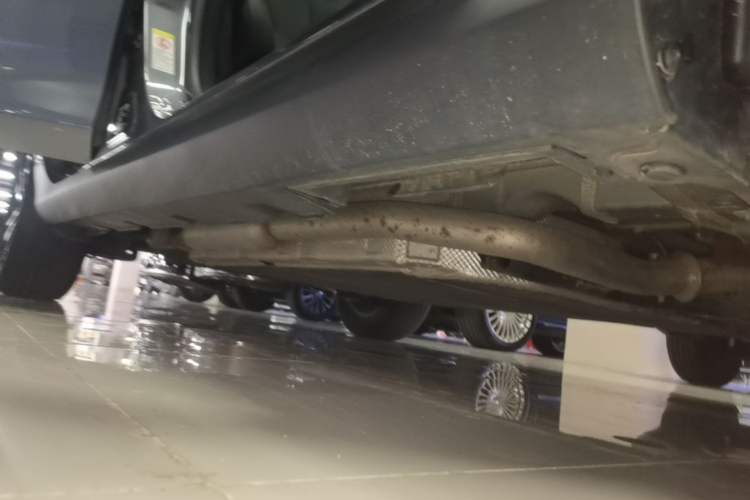 Used BYD Qin PLUS 2025 DM-i Smart Drive 120KM Superior Model Right Side Sill