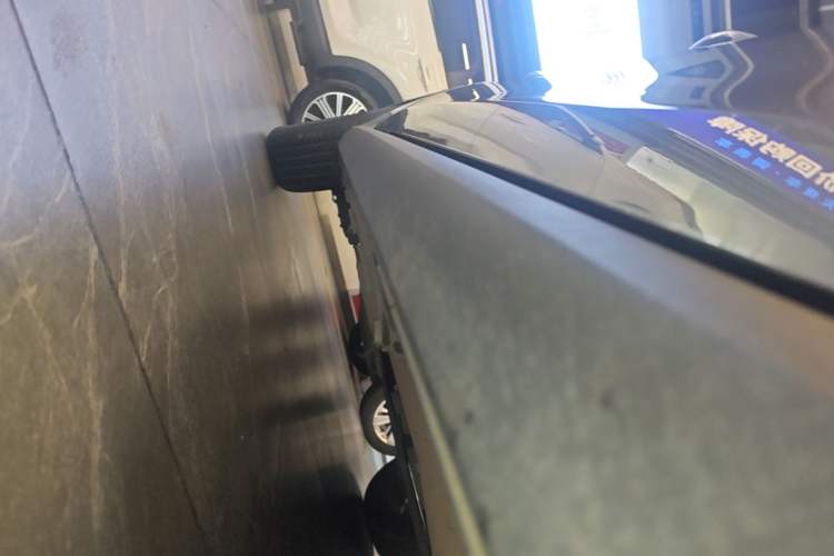 Used BYD Qin PLUS 2025 DM-i Smart Drive 55KM Leading Model Right Side Sill