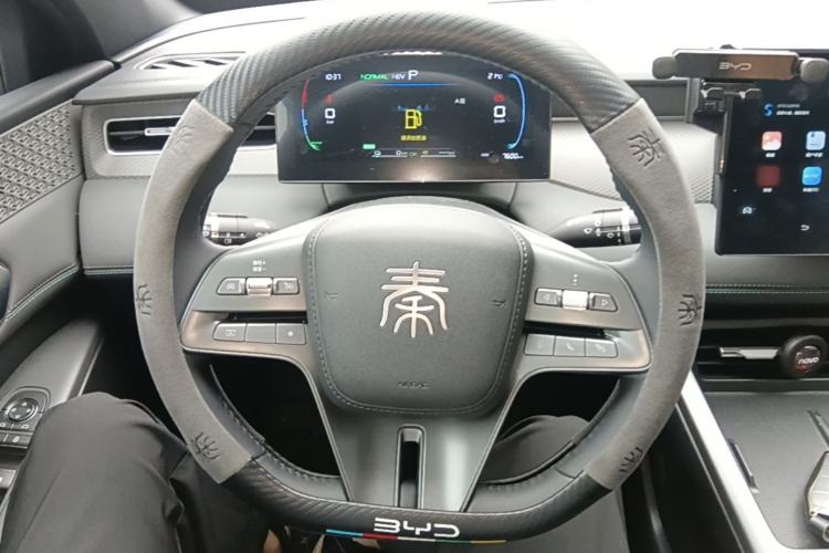 Used BYD Qin PLUS 2025 DM-i Smart Drive 55KM Leading Model Steering Wheel