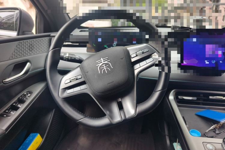 Used BYD Qin PLUS 2025 DM-i Smart Drive 55KM Leading Model Steering Wheel