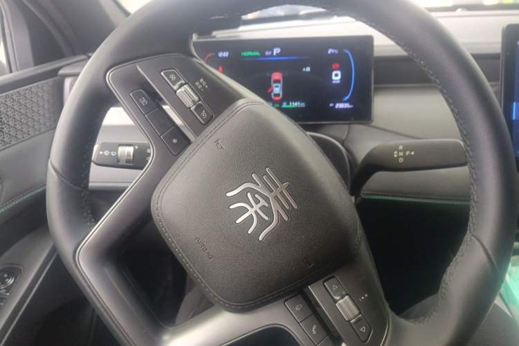 Used BYD Qin PLUS  Steering Wheel