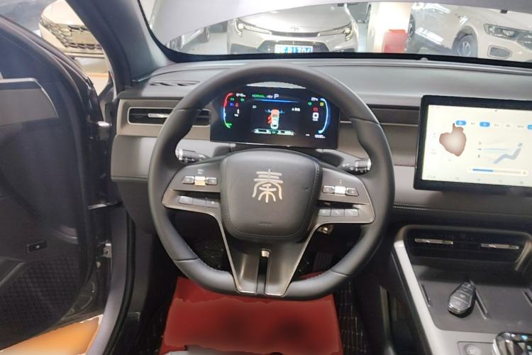 Used BYD Qin PLUS 2025 DM-i Smart Drive 55KM Leading Model Steering Wheel