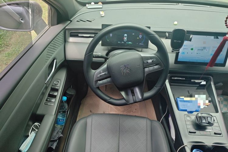 Used BYD Qin PLUS 2025 DM-i Smart Drive 55KM Leading Model Steering Wheel