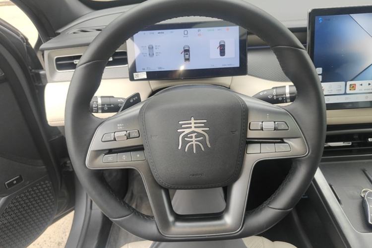Used BYD Qin PLUS 2025 EV Smart Drive Version 510KM Beyond Model Steering Wheel