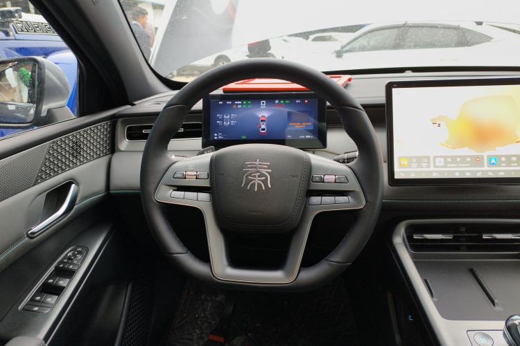 Used BYD Qin PLUS 2025 DM-i Smart Drive 120KM Superior Model Steering Wheel