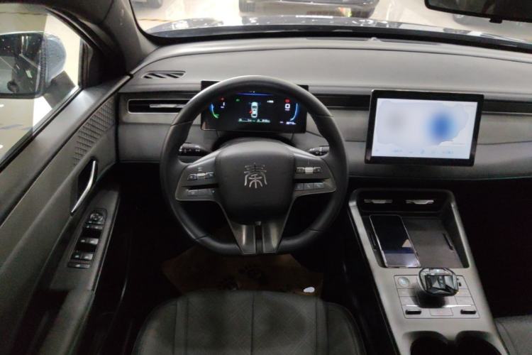Used BYD Qin PLUS 2025 DM-i Smart Drive 55KM Leading Model Steering Wheel