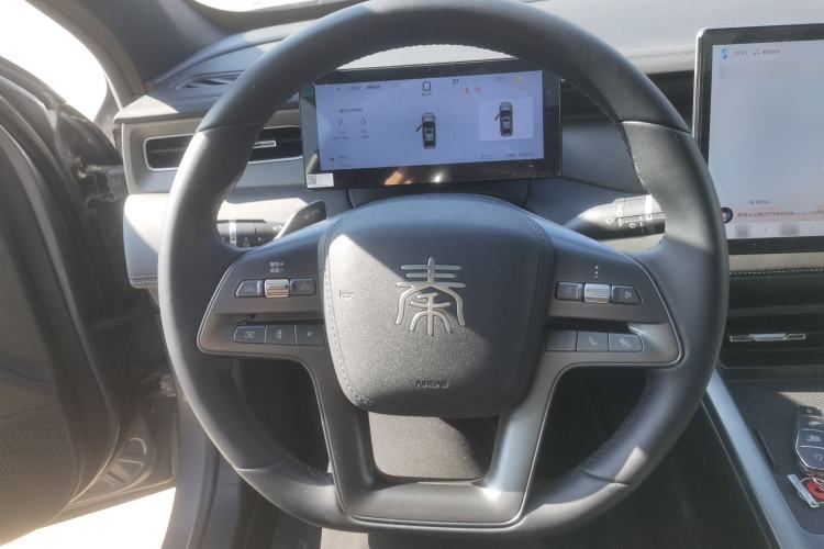 Used BYD Qin PLUS 2025 DM-i Smart Drive 120KM Superior Model Steering Wheel